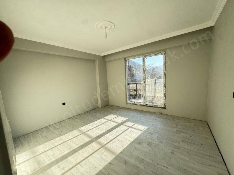 ŞEHİTLER MAHALLESİ MMD İNŞAAT YÜKSEK GİRİŞ 3+1 SATILIK DAİRE