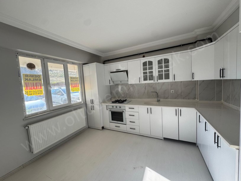 YASİNHAŞİMOĞLU MAH. OPET KAVŞAĞI MMD FUAT DEMİR KONUTLARI 3+1 ZEMİN KAT SATILIK DAİRE