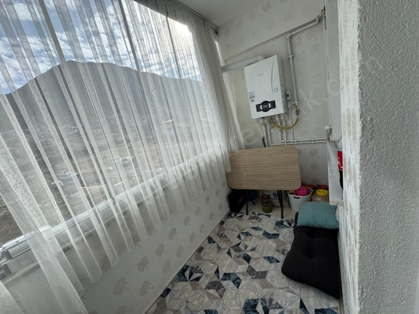 KEREM EVLER SİTESİ B BLOK 1. KAT SATILIK 3+1 DAİRE