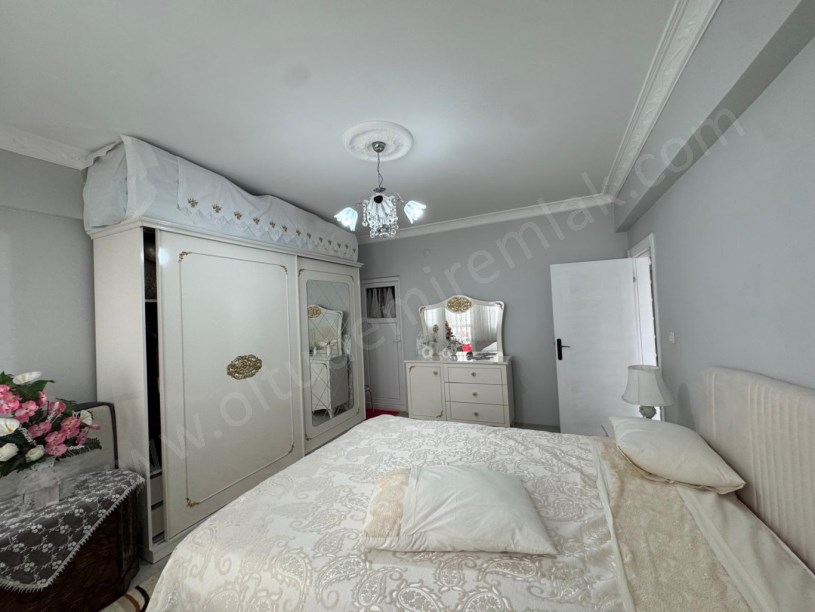 KEREM EVLER SİTESİ B BLOK 1. KAT SATILIK 3+1 DAİRE