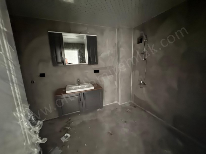 ŞEHİTLER MAH KEREM EVLER ARKASI MMD İNŞAAT B BLOK 1.KAT SATILIK DAİRE