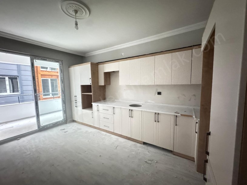 ŞEHİTLER MAH KEREM EVLER ARKASI MMD İNŞAAT B BLOK 1.KAT SATILIK DAİRE