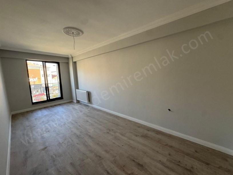 ASLANPAŞA  MAH TUNÇ REZİDANS 2+0 SATILIK DAİRELER