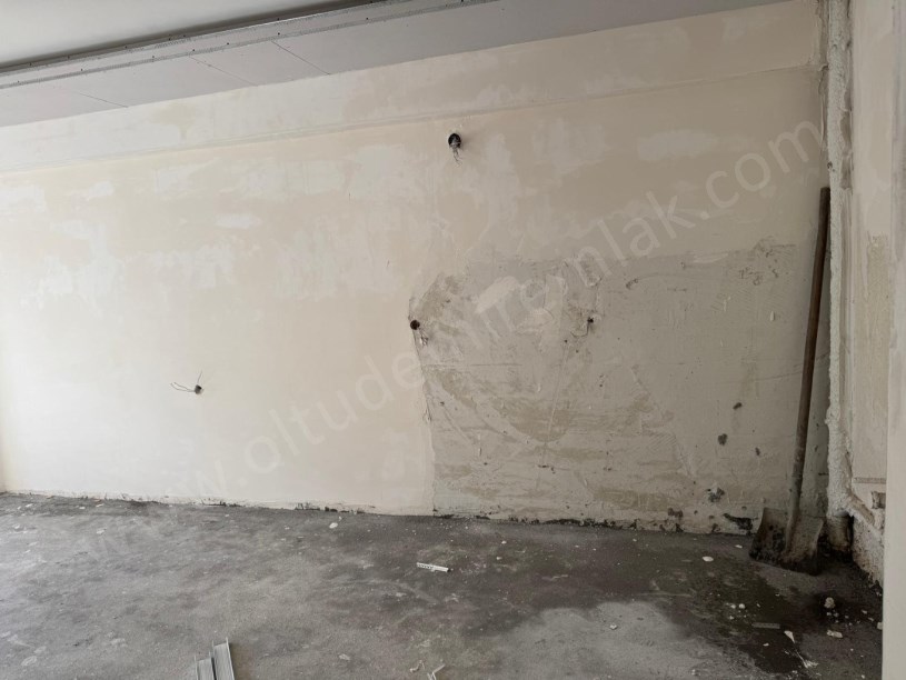 YASİNHAŞİMOĞLU MAH. PARLAK REZİDANS 1. KAT 1+1 SATILIK DAİRE