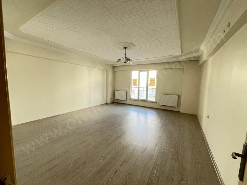 ŞEHİTLER MAHALLESİ KEREM EVLER SİTESİ D BLOK 5. KAT SATILIK DAİRE