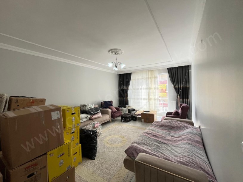 YASİNHAŞİMOĞLU MAH. VAROL APARTMANI 185 M2 4+1 SATILIK DAİRE