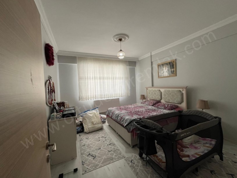 YASİNHAŞİMOĞLU MAH. VAROL APARTMANI 185 M2 4+1 SATILIK DAİRE