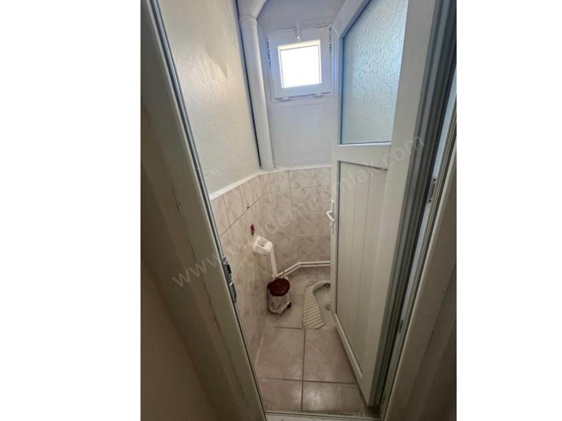 ASLANPAŞA MAH. MERVE APARTMANI 3.KAT 3+1 SATILIK DAİRE