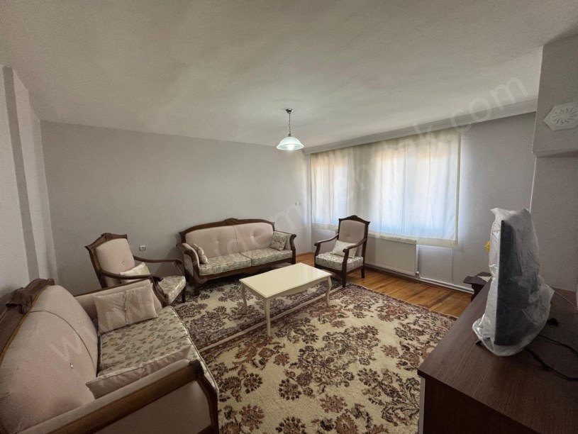 ASLANPAŞA MAH. MERVE APARTMANI 3.KAT 3+1 SATILIK DAİRE