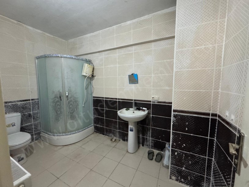 YASİNHAŞİMOĞLU MAH. GANİOĞLU SİTESİ B BLOK 6. KAT SATILIK DAİRE