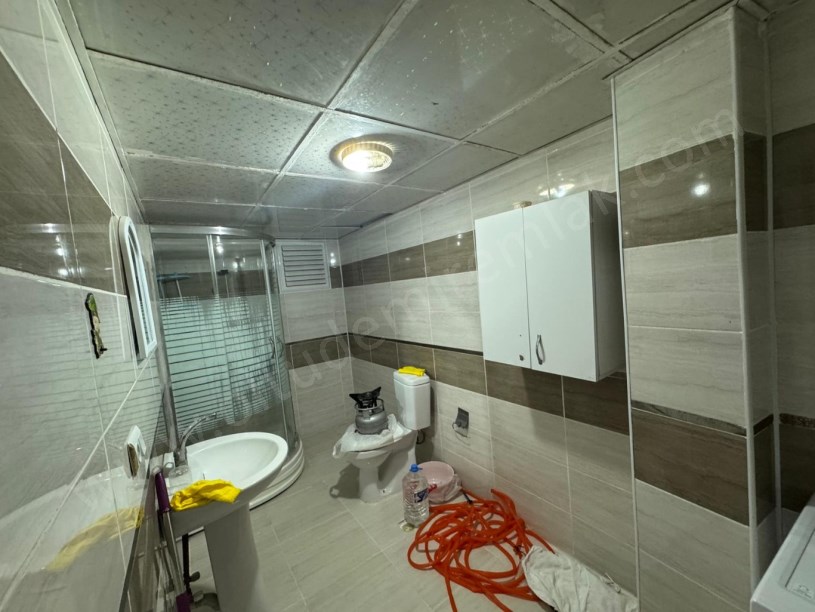 ŞEHİTLER MAH. CEYLAN İNŞAAT 2   4. KAT  3+1 SATILIK DAİRE