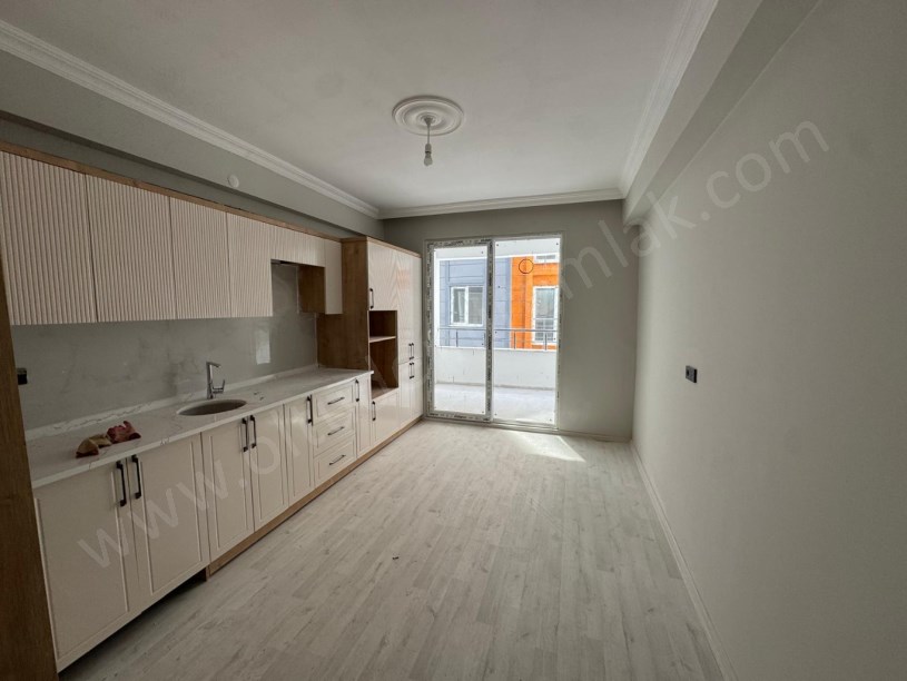 ŞEHİTLER MAH. SİYAH İNCİ SİTESİ B BLOK 2, KAT 2+1 SATILIK DAİRE