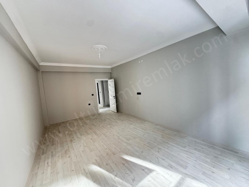 ŞEİTLER MAH. SİYAH İNCİ SİTESİ B BLOK 2, KAT 2+1 SATILIK DAİRE