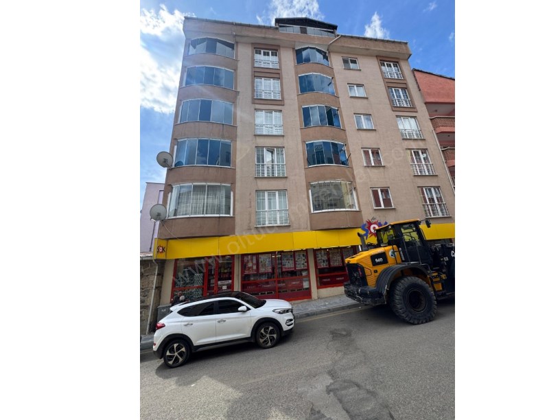 KARABEKİR MAH ŞENDURAK CAD. ŞOK MARKET ÜSTÜ SATILIK 3+1 DAİRE