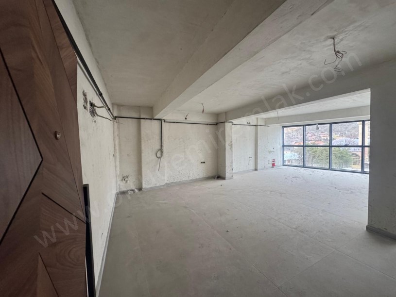 KARABEKİR MAH. HÜKÜMET KONAĞI MMD PLAZA 4.KAT SATILIK İŞ YERİ 