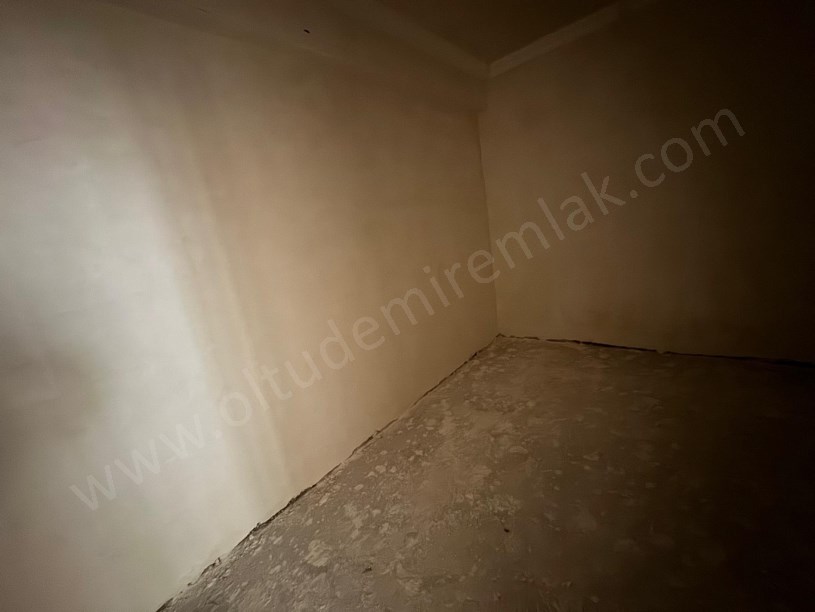 KARABEKİR MAH. ŞENDURAK CAD HACIBEY KONAĞI 1. KAT 3+1 150 M2 SATILIK DAİRE