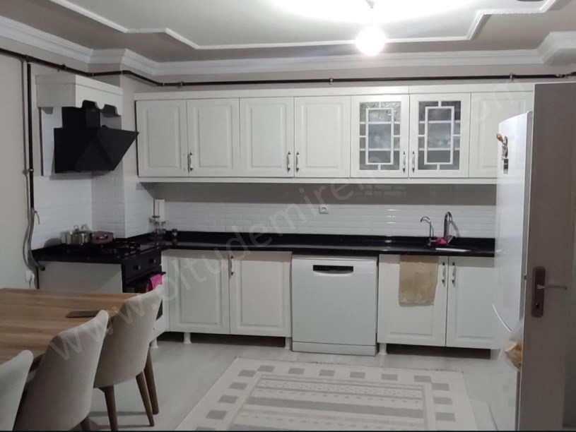 OLTU ŞEHİTLER MAHALLESİ ÇAKIR İNŞAAT 2  3.KAT 2+1 SATILIK DAİRE