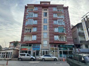 MERKEZDE Kiralık Eşyalı 2+1 Daire