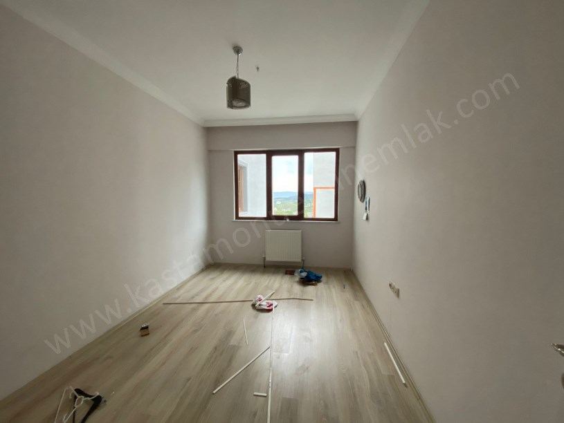 ŞEHRİ ŞAHANE SİTESİNDE Kiralık 3+1 Daire
