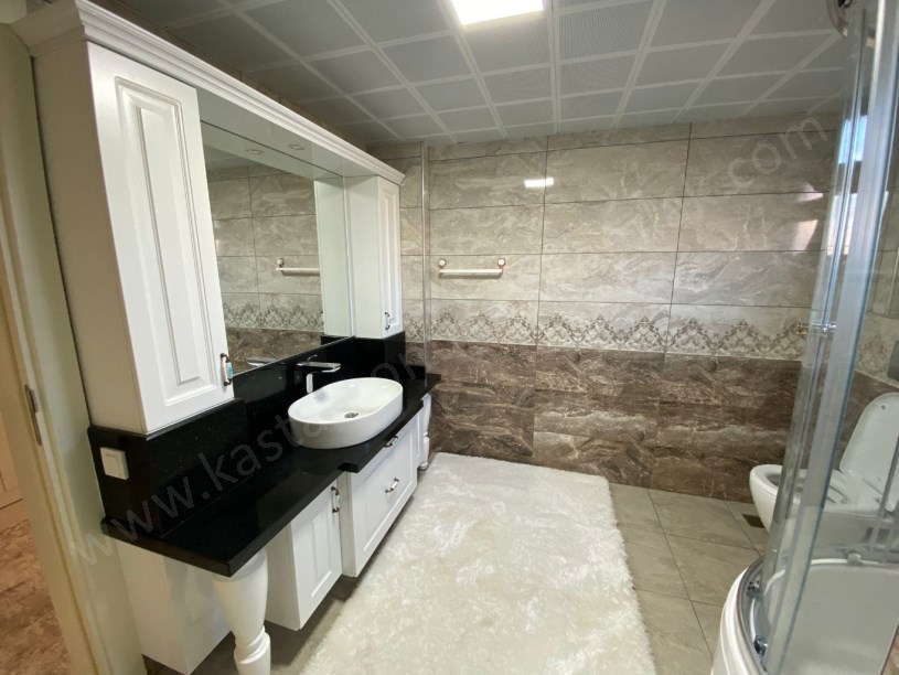 KADIDAĞI VİLLALARINDA Satılık Lüks Villa