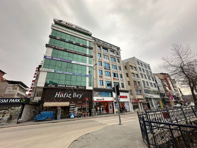 EMİN EMLAKtan MERKEZDE Kiralık Ofis