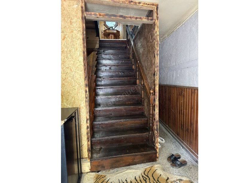 MERKEZDE Satılık MÜSTAKİL EV