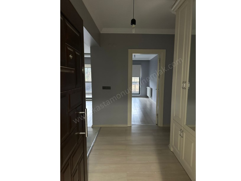 MERKEZDE Kiralık Lüks 3+1 Daire