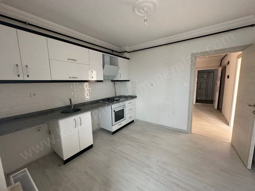 CANDAROĞULLARINDA MANZARALI Kiralık 2+1 Daire