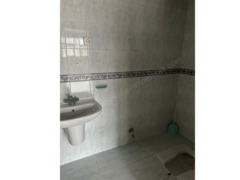 CANDAROĞULLARINDA ANA CADDE ÜZERİ Kiralık Daire