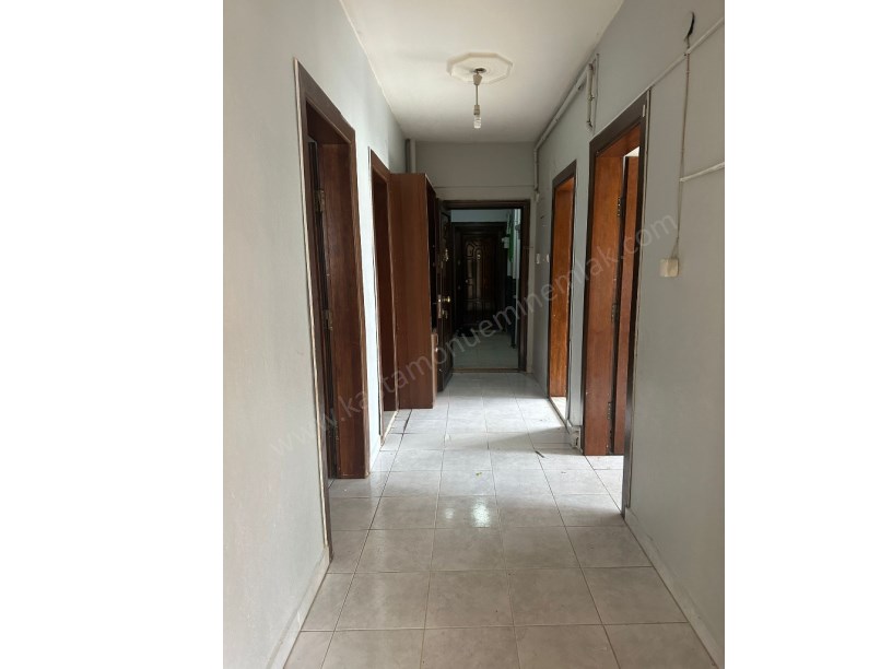 CANDAROĞULLARINDA ANA CADDE ÜZERİ Kiralık Daire