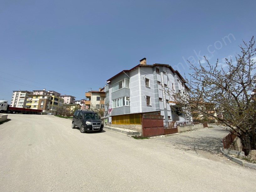 KUZEYKENT İSTİKBAL MAĞAZASI ARKASINDA Kiralık 2+1 Daire