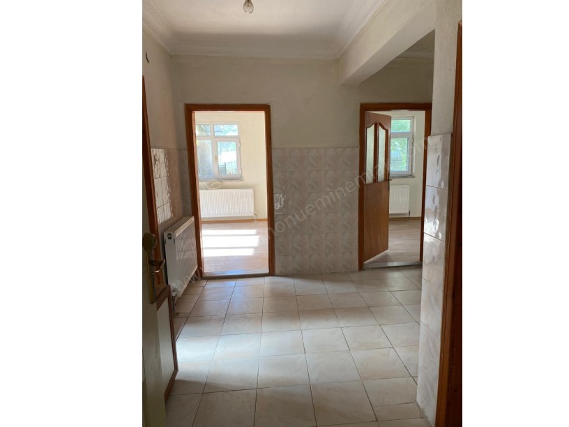 KUZEYKENT İSTİKBAL MAĞAZASI ARKASINDA Kiralık 2+1 Daire