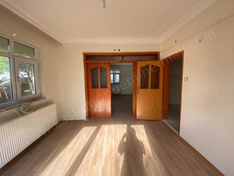 KUZEYKENT İSTİKBAL MAĞAZASI ARKASINDA Kiralık 2+1 Daire