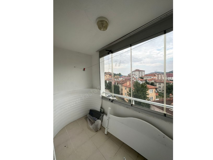 OLUKBAŞINDA Satılık 3+1 Daire