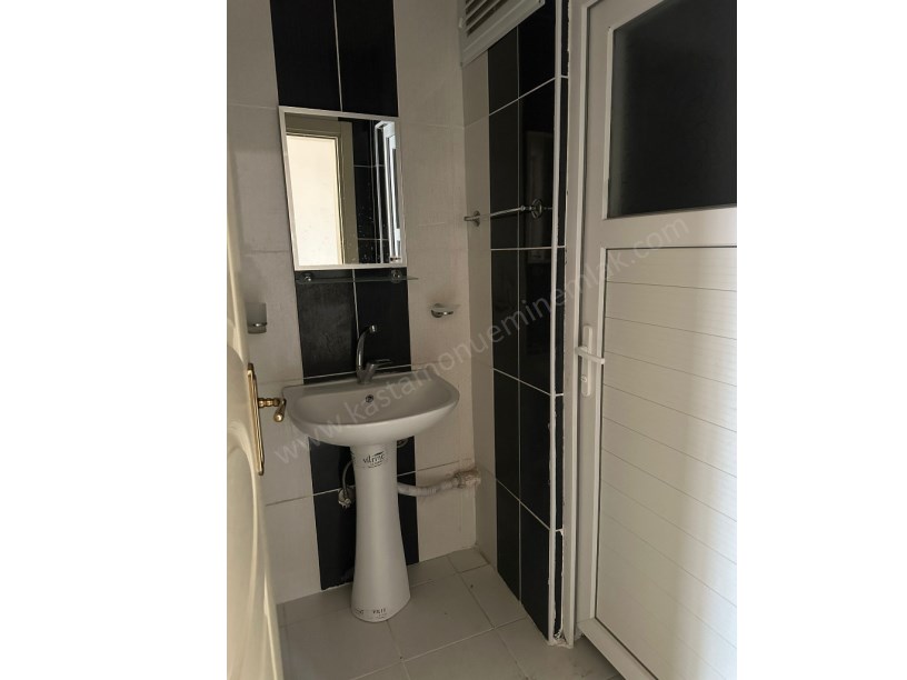 TEDAŞ KARŞISI Kiralık 2+1 Daire