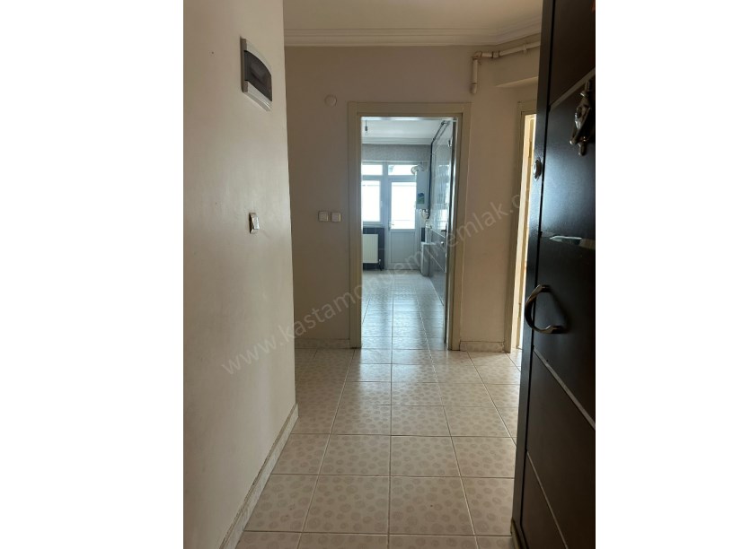 TEDAŞ KARŞISI Kiralık 2+1 Daire