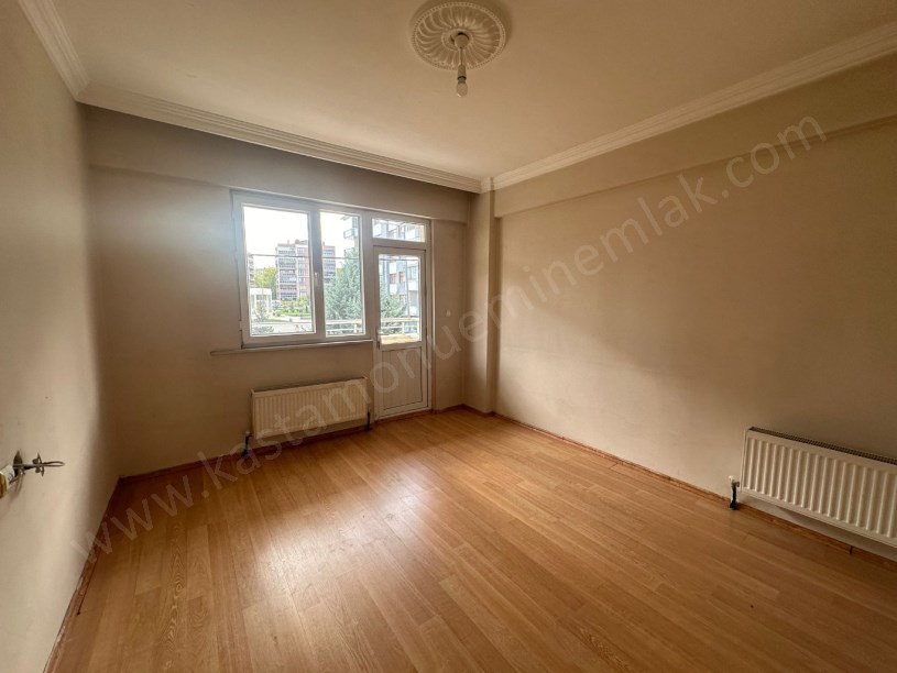 TEDAŞ KARŞISI Kiralık 2+1 Daire