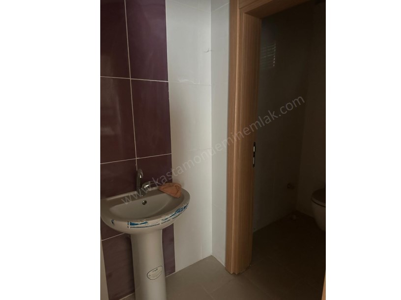 KUZEYKENT BELLONA ARKASINDA Kiralık Dükkan & Ofis