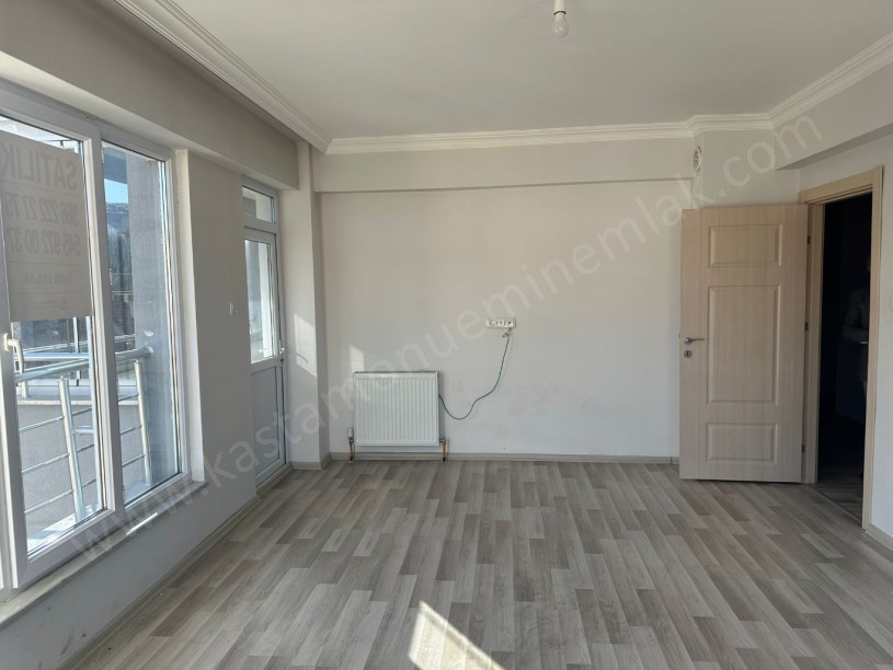 SALI PAZARINDA Satılık 2+1 Daire