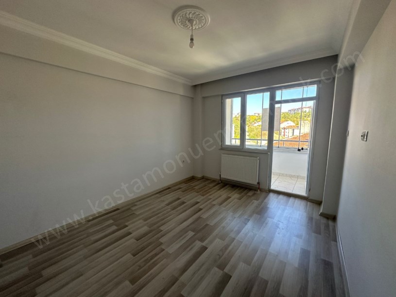 SALI PAZARINDA Satılık 2+1 Daire