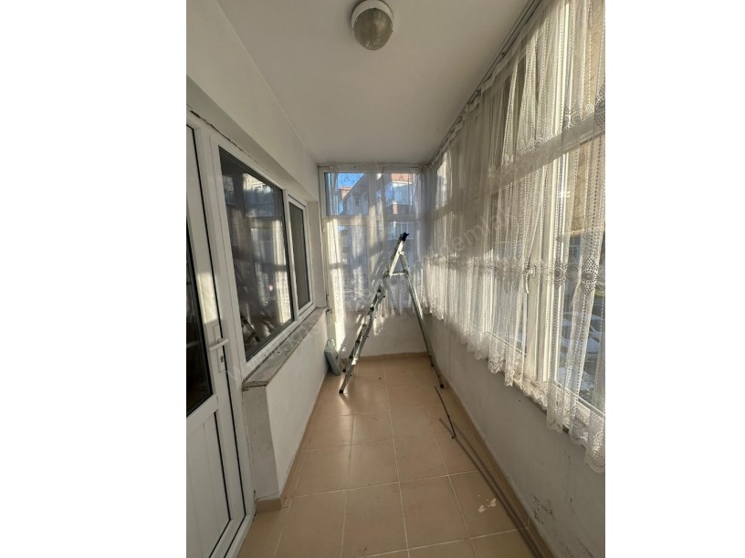 REHABİLİTASYON HASTANESİ KARŞISI Geniş 3+1 Kiralık Daire