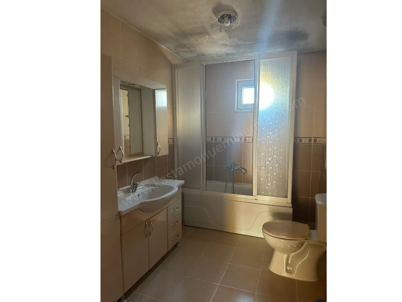 REHABİLİTASYON HASTANESİ KARŞISI Geniş 3+1 Kiralık Daire