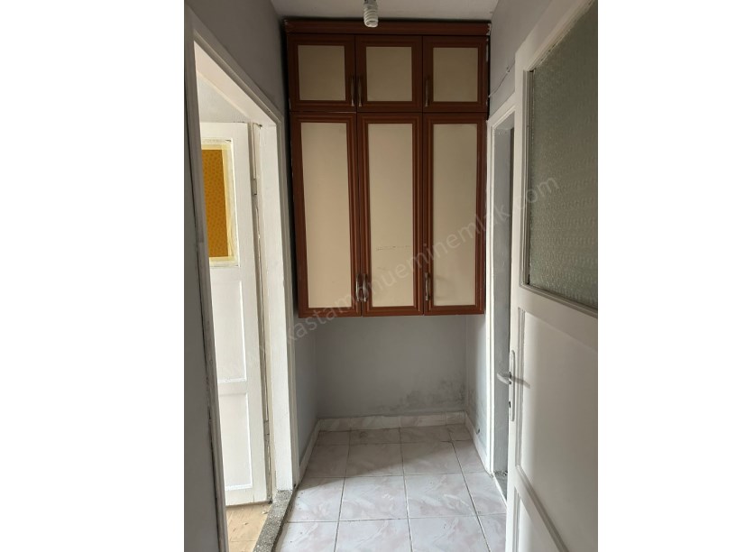 MERKEZDE KEBECİ KARŞISI Satılık 2+1 Daire