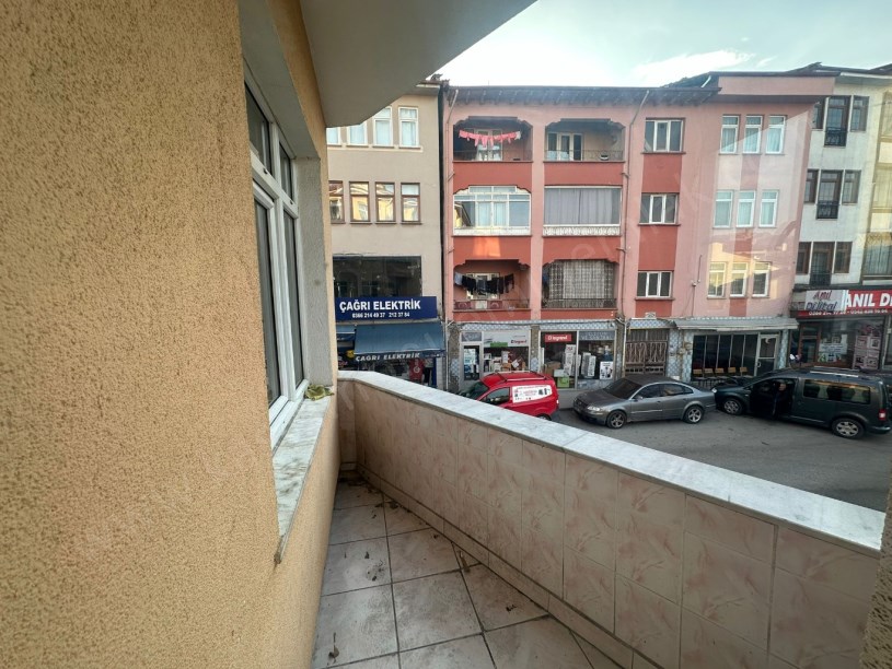 MERKEZDE KEBECİ KARŞISI Satılık 2+1 Daire