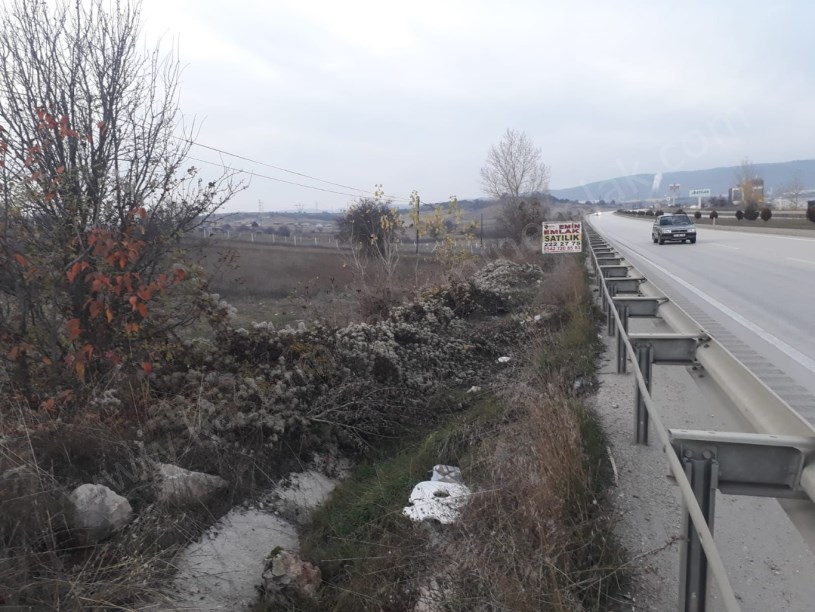 İNEBOLU YOLUNA CEPHELİ Satılık Fırsatlı Tarla