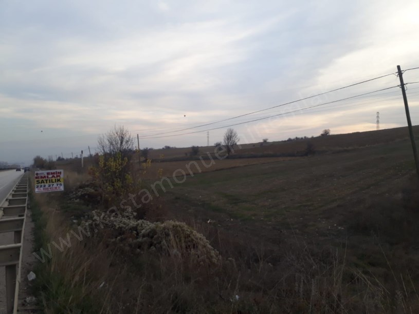 İNEBOLU YOLUNA CEPHELİ Satılık Fırsatlı Tarla