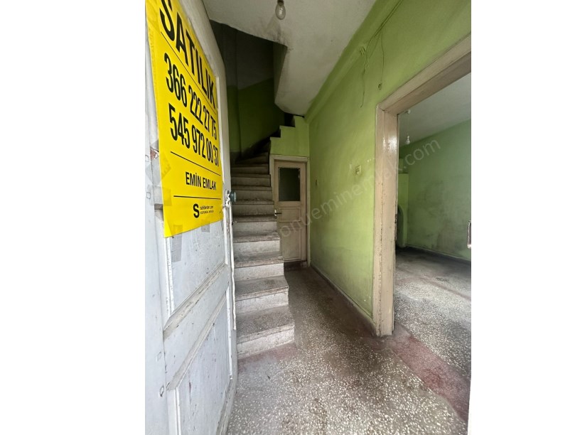 MERKEZDE Satılık Müstakil Ev