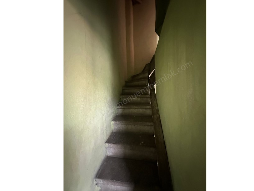 MERKEZDE Satılık Müstakil Ev