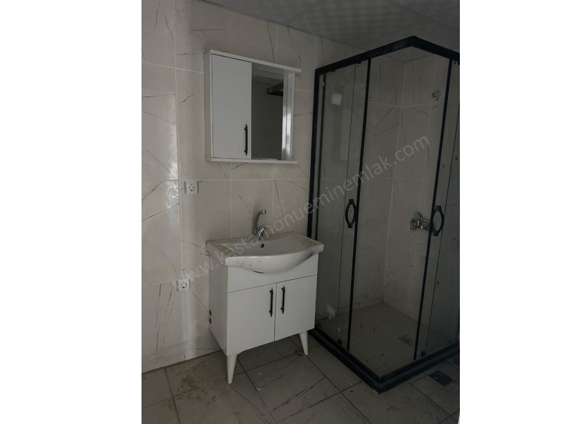 TOSYA YOLUNDA Satılık 2+1 Daire