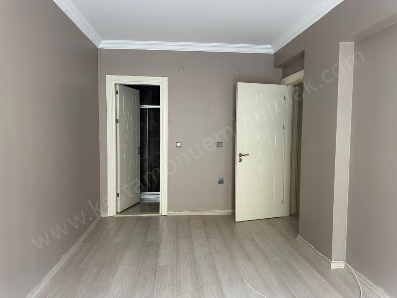 MERKEZDE Kiralık Lüks 3+1 Daire